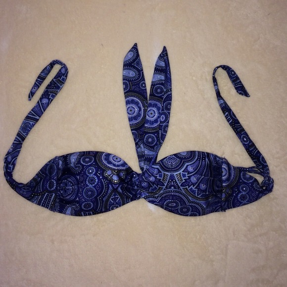 H&M bikini top