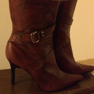 Nine West burgundy Boots