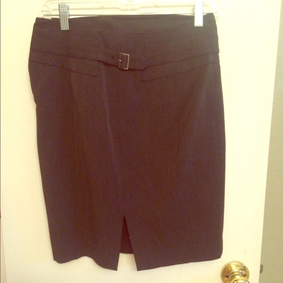 Grey business pencil skirt