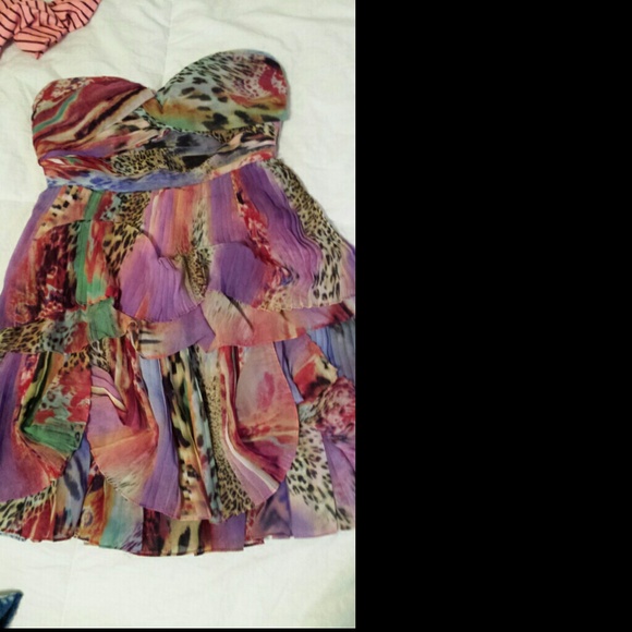 Dress - Picture 2 of 2