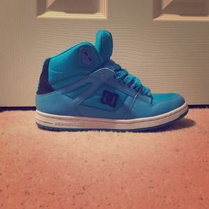 All blue DC's