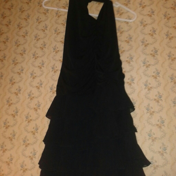 Dress - Picture 2 of 4