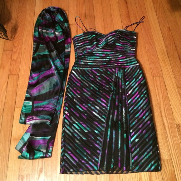 Dress brand new with tags still on it.