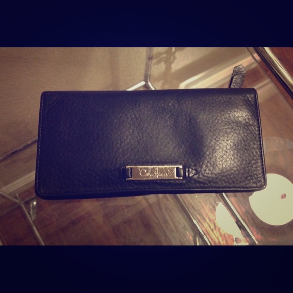 Cole Haan black leather slim wallet