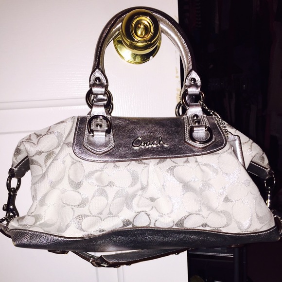 Coach ocelot handbag price drop ⬇️ great deal