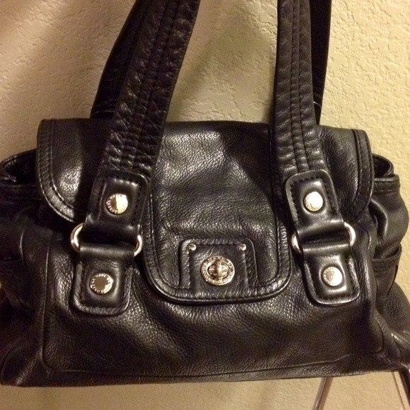 Marc Jabocs turn lock black leather handbag