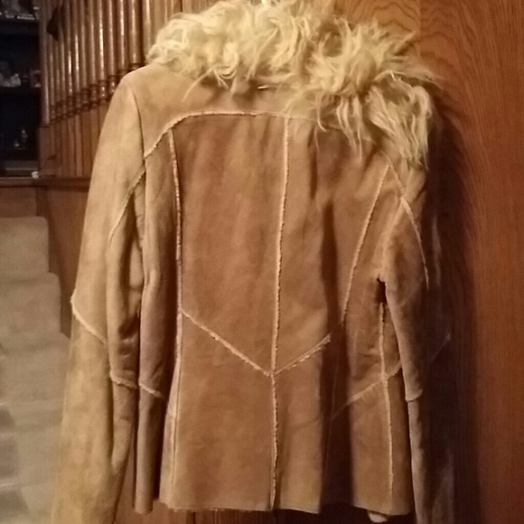Coat - Picture 2 of 2