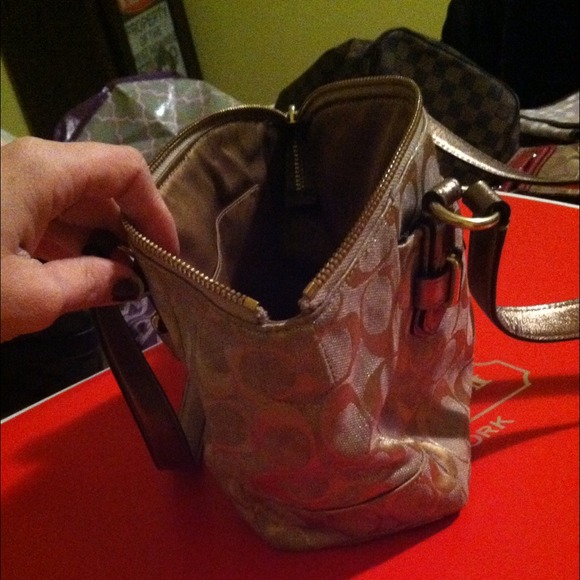 ⚠️⚠️SOLD⚠️⚠️ - Picture 2 of 3