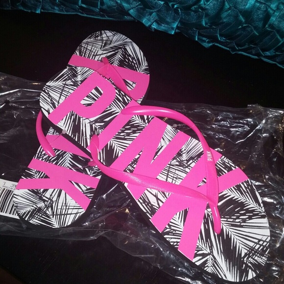 Brand New PINK Flip Flops size 10