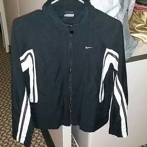 Nike black and white windbreaker