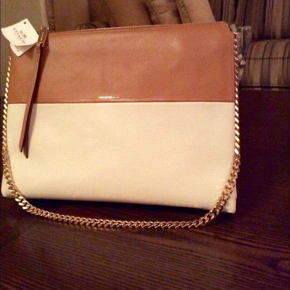 NWT COACH Large High Rise Two Tone bag!❤️