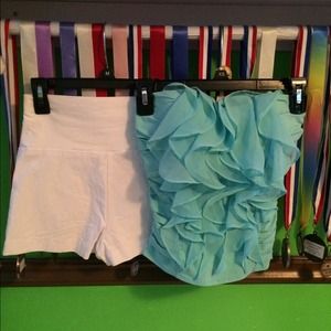 High waited shorts and tube top set