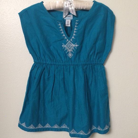 Toddler girl top.