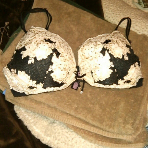 VS bra
