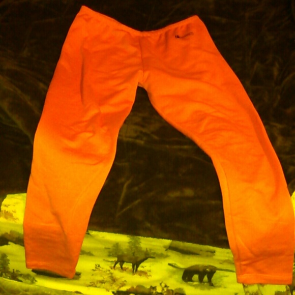 Rocky base layer - Picture 2 of 2