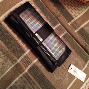 Kenneth Cole Reaction Elongated Clutch