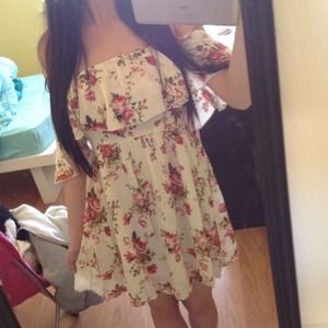 SOLD-- A&F online exclusive dress