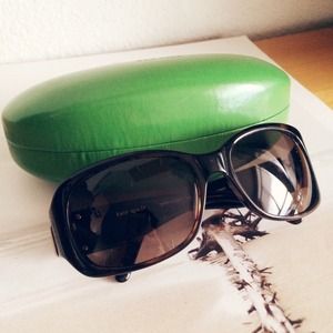 Brown kate spade sunglasses