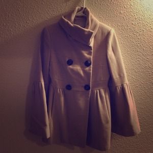 Jessica Simpson coat