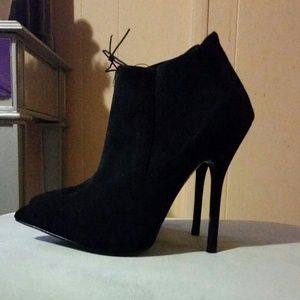 Forever 21 heel booties