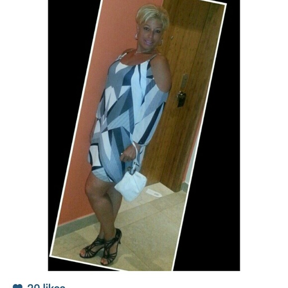 HOLD for TMARIEKNOX.. off the shoulder print dress