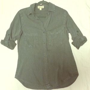 Green button up NEVER WORN!