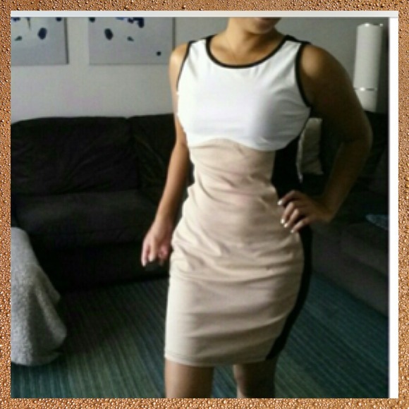 ▪️Color block bodycon dress▪️