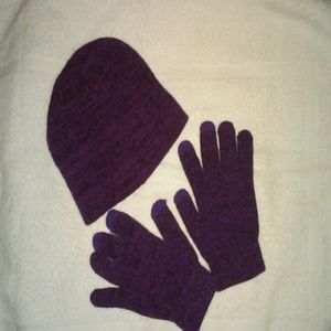 Purple hat & mittens