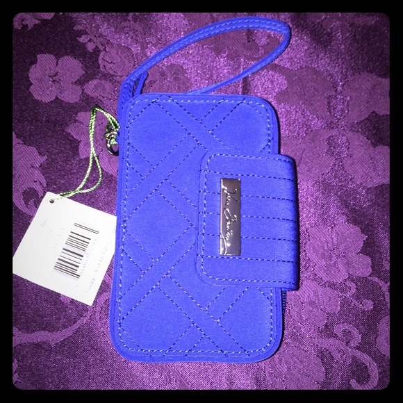 Vera Bradley Clutches & Wallets - Blue Vera Bradley Smartphone Wristlet!