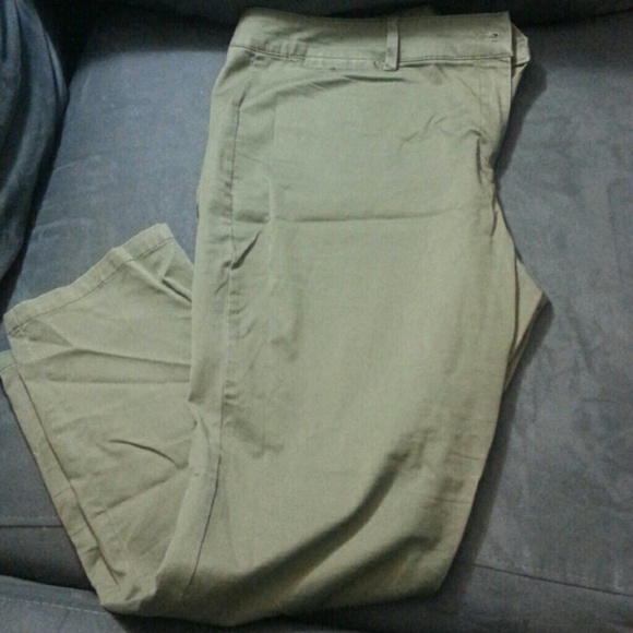 Olive green pant