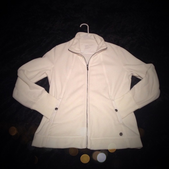 Calvin Klein Polyester Zip-Up! Size: L