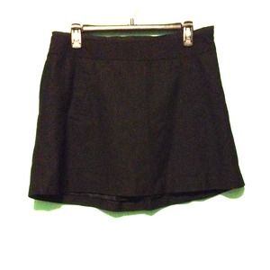 !!! Price Reduced!!!! 2day only BCBG Pleat Skirt