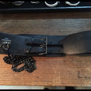 Robert Rodriguez  black belt with chain