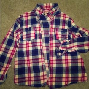 Plaid shirt lovers!!!