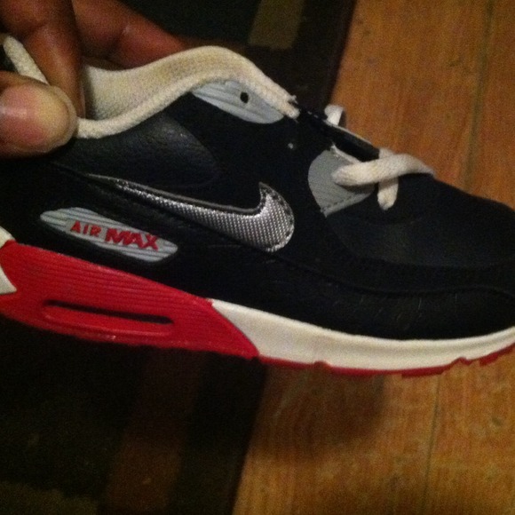 Brand new Nike airmax (unisex) kids