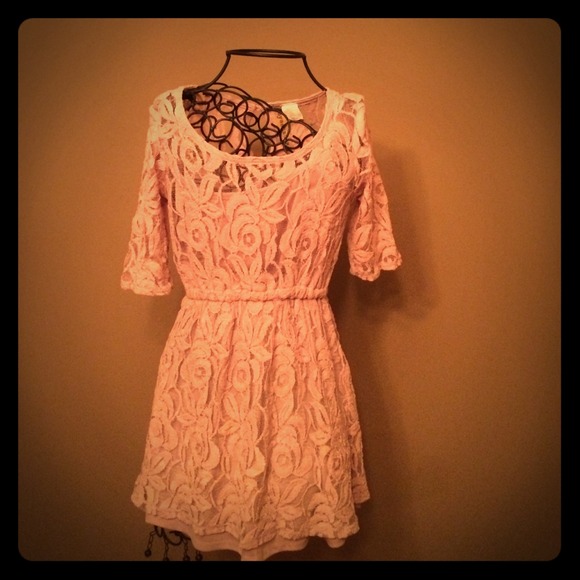 🎀Classic short dress for the girlie girl 🎀