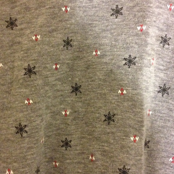 Grey sweater - Picture 2 of 2