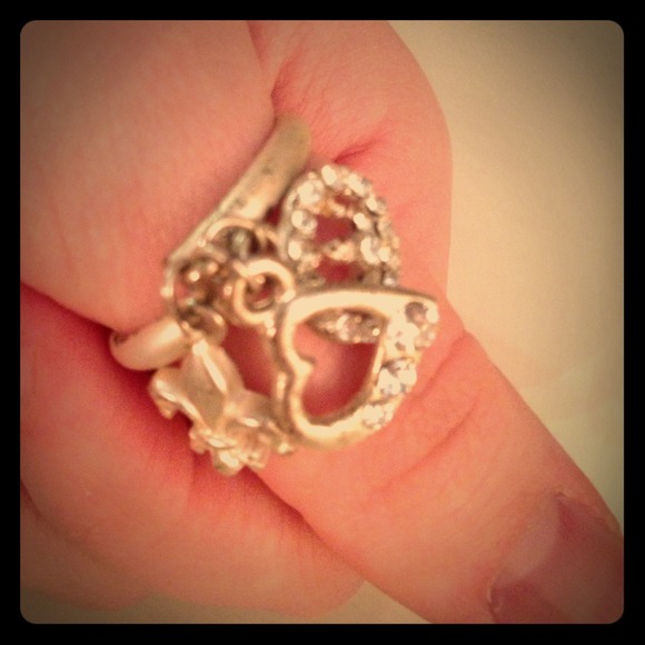 Charm ring