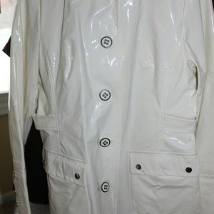 Metro style shiny white rainslicker