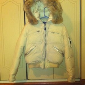 Creme white winter jacket. By Ralph Lauren