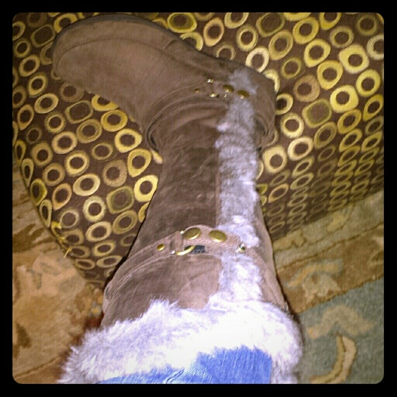 Not selling, just purchased, love my new NF boots!