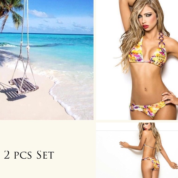 Yellow  triangular bikini - Picture 3 of 3