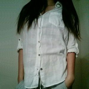 CASUAL WHITE BUTTON DOWN