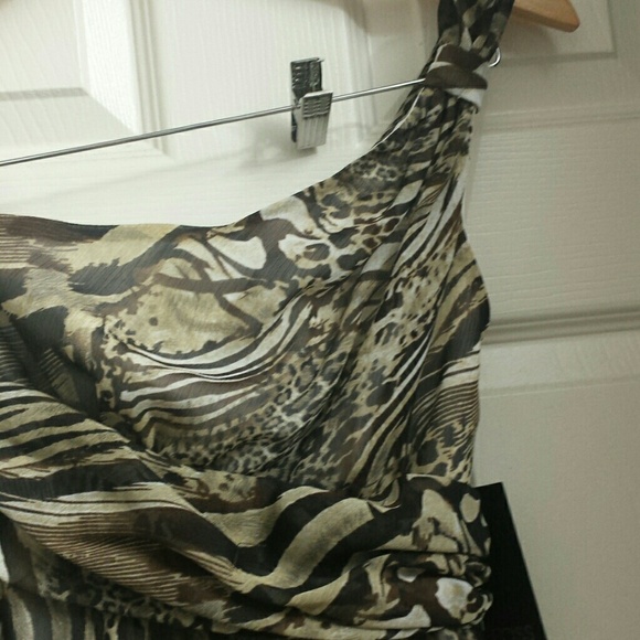 Maxi Animal print Dress - Picture 2 of 4