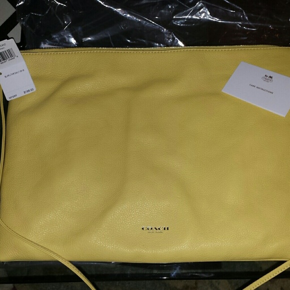 Coach Authentic pale yellow Bleecker shoulder bag
