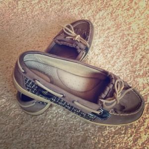 Women's 7 Sperry Top-Sider shoes