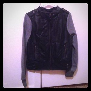 Leather jacket cloth fleece sleeves Forever 21