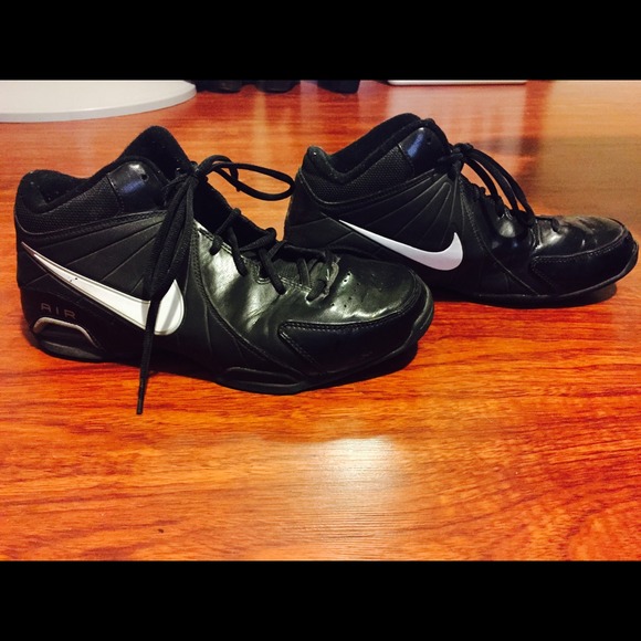 Nike air basketball shoes - Picture 4 of 4