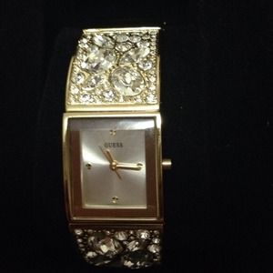 Guess Watch