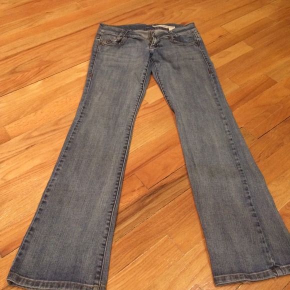 Dkny jeans flare leg size 5 regular